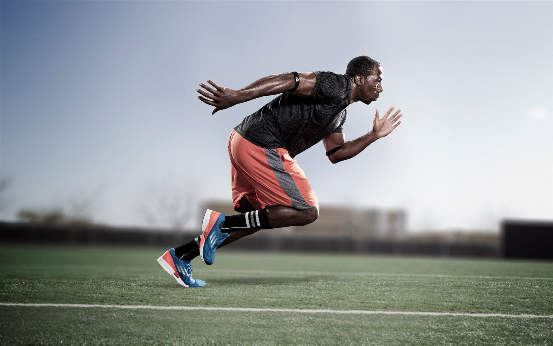 kaiyun sports app-海外赛场：外国运动员带来不同风采，海外球员